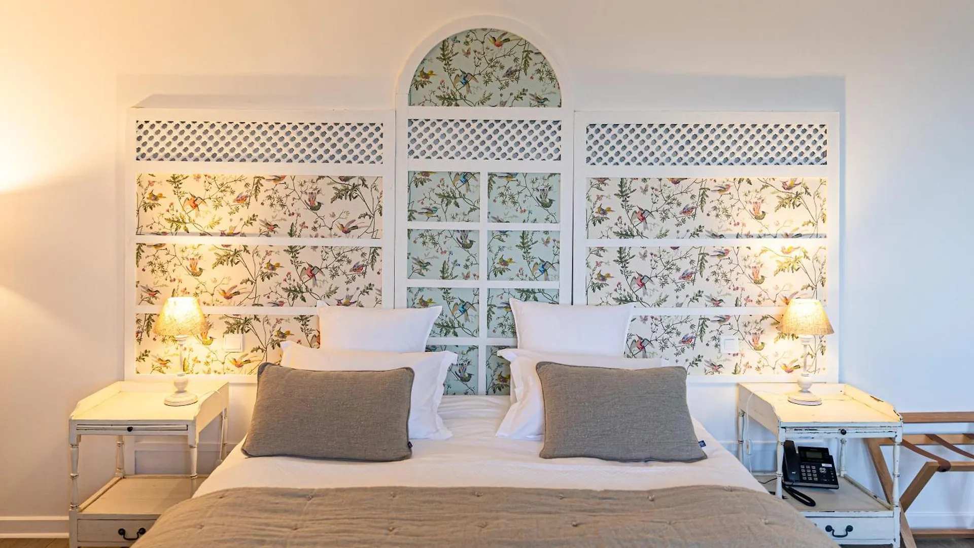 Maison Bournissac Noves Hotel