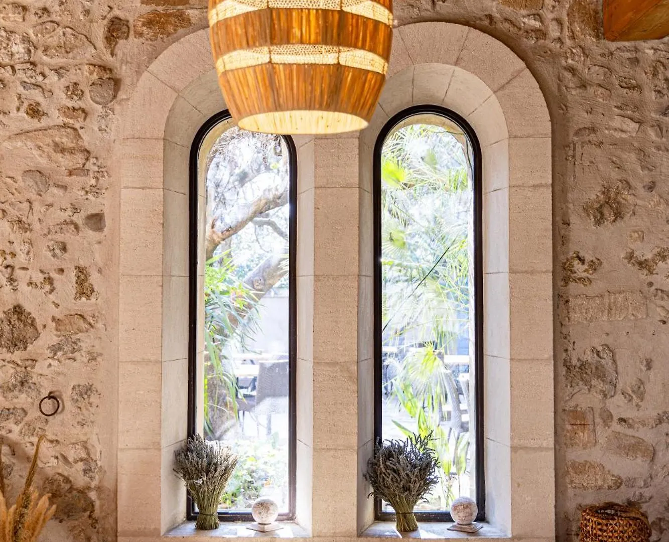 Maison Bournissac Noves 3*,  France